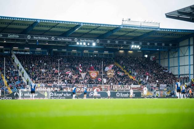 04.09.2026 - Fußball, 2026 2027, 2. Bundesliga, 4. Spieltag, DSC Arminia Bielefeld - FC St. Pauli: Fans (Pauli) DFL REGULATIONS PROHIBIT ANY USE OF PHOTOGRAPHS AS IMAGE SEQUENCES AND OR QUASI-VIDEO. *** September 4, 2026 Soccer, 2026–2027, 2. Bundesliga, Matchday 4, DSC Arminia Bielefeld vs. FC St. Pauli, Fans, Pauli, DFL regulations prohibit any use of photographs as image sequences and or quasi-video