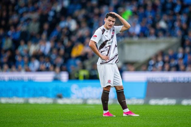 04.09.2026 - Fußball, 2026 2027, 2. Bundesliga, 4. Spieltag, DSC Arminia Bielefeld - FC St. Pauli: Arkadiusz Pyrka (Pauli) DFL REGULATIONS PROHIBIT ANY USE OF PHOTOGRAPHS AS IMAGE SEQUENCES AND OR QUASI-VIDEO. *** September 4, 2026 Soccer, 2026–2027, 2. Bundesliga, Matchday 4, DSC Arminia Bielefeld vs. FC St. Pauli, Arkadiusz Pyrka, Pauli. DFL regulations prohibit any use of photographs as image sequences and or quasi-video.