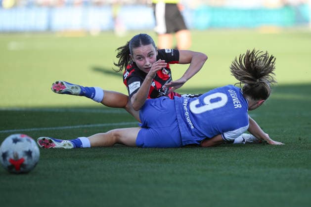 Loreen Bender (Bayer 04 Leverkusen, 19) im Zweikampf mit Marie Steiner (TSG Hoffenheim, 09), GER, TSG 1899 Hoffenheim vs. Bayer 04 Leverkusen, Fussball, Google Pixel Frauen-Bundesliga, 3. Spieltag, 2026 2027, 04.09.2026, DFL REGULATIONS PROHIBIT ANY USE OF PHOTOGRAPHS AS IMAGE SEQUENCES AND OR QUASI-VIDEO, GER, TSG 1899 Hoffenheim vs. Bayer 04 Leverkusen, Fussball, Google Pixel Frauen-Bundesliga, 3. Spieltag, 2026 2027, 04.09.2026 Hoffenheim *** Loreen Bender of Bayer 04 Leverkusen, No. 19, in a tackle with Marie Steiner of TSG Hoffenheim, No. 09, GER, TSG 1899 Hoffenheim vs. Bayer 04 Leverkusen, Soccer, Google Pixel Women’s Bundesliga, Matchday 3, 2026–2027, April 9, 2026, DFL regulations prohibit any use of photographs as image sequences and or quasi-video, GER, TSG 1899 Hoffenheim vs. Bayer 04 Leverkusen, Soccer, Google Pixel Women s Bundesliga, Matchday 3, 2026–2027, September 4, 2026, Hoffenheim Copyright: xEibner-Pressefoto JanxPrihodax EP_JPA