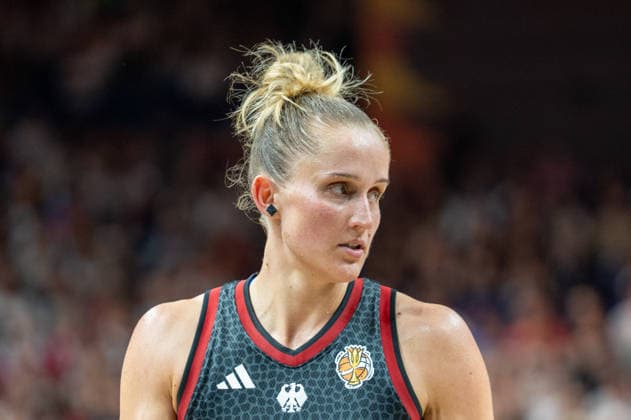 Deutschland: Basketball, FIBA Women™s World Cup, Deutschland vs. Spanien am 04.09.2026 in Berlin (Berlin Arena): Leonie Fiebich (Deutschland, 13) *** German Basketball, FIBA Women’s World Cup, Germany vs. Spain on September 4, 2026, in Berlin at the Berlin Arena; Leonie Fiebich (Germany), 13 Copyright: xSvenxHeidmannx