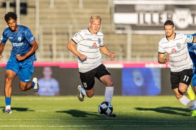 SSV Ulm 1846 Fußball vs. SGV Freiberg Heilbronn, Fussball, Regionalliga Südwest, 5. Spieltag, Donaustadion Ulm 04.09.26 Per Lockl (SSV Ulm 1846 Fußball, 08) SSV Ulm 1846 Fußball vs. SGV Freiberg Heilbronn, Fussball, Regionalliga Südwest, 5. Spieltag, Donaustadion Ulm 04.09.26 Foto: Lucca Fundel Ulm Donaustadion Baden-Württemberg Deutschland