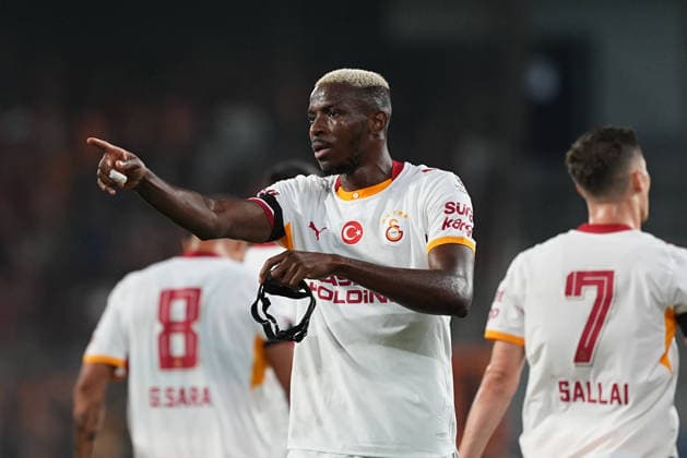 Istanbul Basaksehir v Galatasaray - Turkish Super Lig ISTANBUL, TURKIYE - SEPTEMBER 4: Victor Osimhen (45) of Galatasaray celebrates after scoring a goal during the Turkish Super Lig 4th week football match between Istanbul Basaksehir and Galatasaray at Basaksehir Fatih Terim Stadium in Istanbul, Turkiye on September 4, 2026. Adem Kutucu Anadolu Istanbul Turkey. Editorial use only. Please get in touch for any other usage.  Copyright: x2026xAnadoluxAdemxKutucux