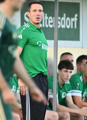 04.09.2026 - Fussball - Saison 2026 2027 - Regionalliga Bayern - 07. Spieltag: SC Eltersdorf SCE ( Quecken ) - FV Illertissen - - xwoxzix - Bernd Eigner (Trainer SC Eltersdorf )