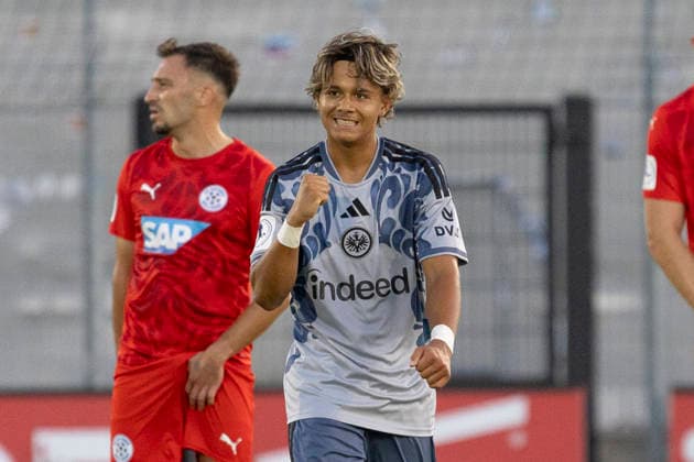 Regionalliga Südwest: Eintracht Frankfurt II - FC-Astoria Walldorf, 04.09.2026 Marvin Dills (Eintracht Frankfurt II 8) erzielte das Tor den Treffer zum 1:1 Ausgleich und ballt die Faust, Eintracht Frankfurt II - FC-Astoria Walldorf, Dreieich, Maxworx Sportpark, 4.9.2026 *** Regionalliga Southwest: Eintracht Frankfurt II vs. FC Astoria Walldorf, September 4, 2026: Marvin Dills of Eintracht Frankfurt II scored the goal that tied the game at 1–1 and pumped his fist; Eintracht Frankfurt II vs. FC Astoria Walldorf, Dreieich, Maxworx Sportpark, September 4, 2026 Copyright: xBEAUTIFULxSPORTS Gawlikx