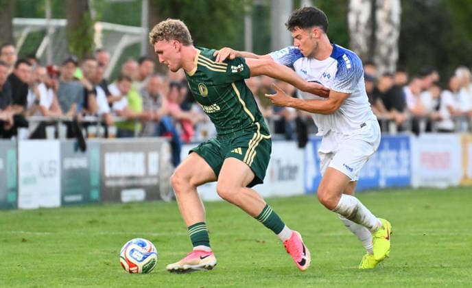 04.09.2026 - Fussball - Saison 2026 2027 - Regionalliga Bayern - 07. Spieltag: SC Eltersdorf SCE ( Quecken ) - FV Illertissen - - xwoxzix - Felix Rippert (42, SC Eltersdorf ) Jan-Luca Fink (6, FV Illertissen FVI )