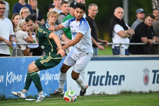 04.09.2026 - Fussball - Saison 2026 2027 - Regionalliga Bayern - 07. Spieltag: SC Eltersdorf SCE ( Quecken ) - FV Illertissen - - xwoxzix - Patrick Ort (14, SC Eltersdorf ) Nino Cassanti (17, FV Illertissen FVI )