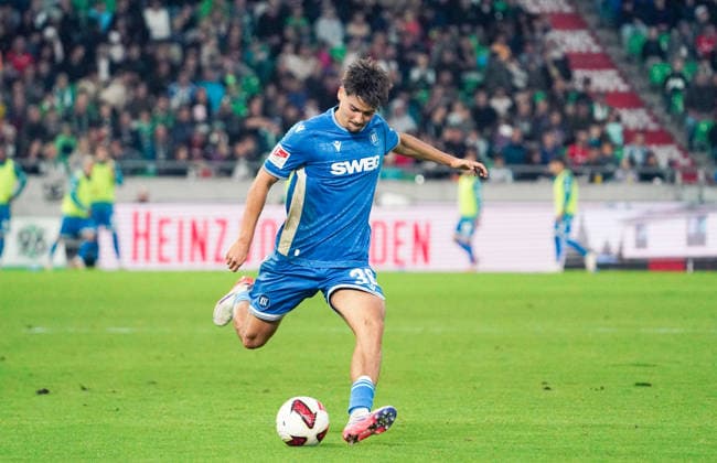 Deutschland: Fussball 2.Bundesliga 2026 2027, 4. Spieltag - Hannover 96 vs Karlsruher SC - Heinz von Heiden Arena Stadion (Hannover): Torchance Rafael Pinto Pedrosa (Karlsruher SC, 36) *** Germany Soccer 2. Bundesliga 2026–2027, Matchday 4: Hannover 96 vs. Karlsruher SC at Heinz von Heiden Arena Stadium in Hannover; scoring chance by Rafael Pinto Pedrosa (Karlsruher SC), 36 Copyright: xAymanxAlahmedx