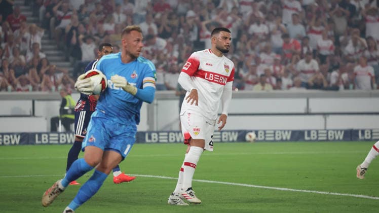 04.09.2026, xrekx, Fussball 1.Bundesliga, VfB Stuttgart - 1.FC Köln v.l. Deniz Undav (VfB Stuttgart) (DFL DFB REGULATIONS PROHIBIT ANY USE OF PHOTOGRAPHS as IMAGE SEQUENCES and or QUASI-VIDEO) Stuttgart *** September 4, 2026, xrekx, Soccer, Bundesliga 1, VfB Stuttgart vs. FC Köln, Deniz Undav, VfB Stuttgart, DFL, DFB. REGULATIONS PROHIBIT ANY USE OF PHOTOGRAPHS AS IMAGE SEQUENCES AND OR QUASI-VIDEO. Stuttgart