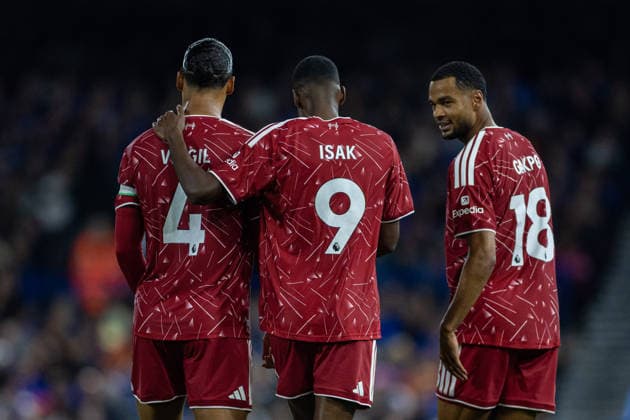 Football - FA Premier League - Ipswich Town v Liverpool FC IPSWICH, ENGLAND - Friday, September 4, 2026: Liverpool s Alexander Isak celebrates with team-mates captain Virgil van Dijk (L) and Cody Gakpo (R) after scoring the second goal during the FA Premier League match between Ipswich Town FC and Liverpool FC at Portman Road. (Photo by David Rawcliffe Propaganda) IPSWICH Portman Road SUFFOLK ENGLAND  Copyright: xDavidxRawcliffex P2026-09-04-Ipswich_Liverpool-61