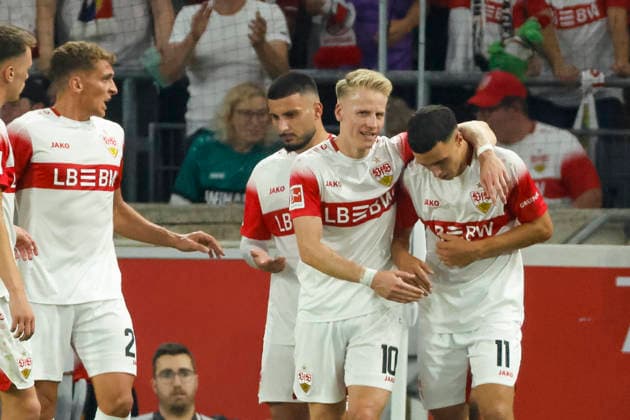 Torjubel VfB Stuttgart beim 1:0 durch Bilal El Khannouss (VfB Stuttgart, 11), Freude, Begeisterung, positive Emotionen, Torerfolg , Deutschland, Fussball, 1. Bundesliga, 2.Spieltag, 2026 2027, VfB Stuttgart vs. 1.FC Köln, 04.09.2026, Stuttgart MHP Arena Deutschland *** VfB Stuttgart celebrates Bilal El Khannouss s 1-0 goal; VfB Stuttgart, 11; joy, excitement, positive emotions, goal, Germany, soccer, Bundesliga 1, Matchday 2, 2026–2027, VfB Stuttgart vs. 1. FC Köln, September 4, 2026, Stuttgart MHP Arena, Germany Copyright: xGrantxHubbsx