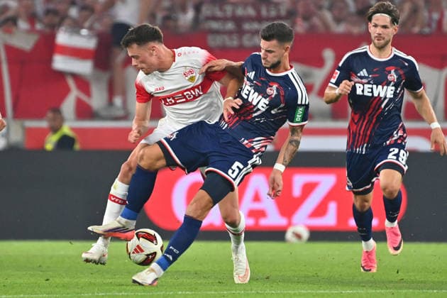 Dzenan PEJCINOVIC (VFB Stuttgart), Aktion,Zweikampf gegen Tom KRAUSS (1.FC Koeln), Fussball 1. Bundesliga Saison 2026 2027, 2.Spieltag, Spieltag02, VfB Stuttgart - 1.FC Koeln am 04.09.2026 , MHP ARENA Â *** Dzenan PEJCINOVIC, VFB Stuttgart, Action, Tackle against Tom KRAUSS, 1. FC Köln, Soccer, Bundesliga Season 2026–2027, Matchday 2, Matchday 02, VfB Stuttgart vs. 1. FC Köln on September 4, 2026, MHP ARENA Â