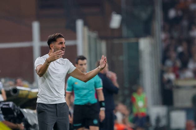 ComoÕs head coach Cesc Fabregas during the Serie A soccer match between Genoa and Como at the Luigi Ferraris Stadium in Genoa, Italy - Friday, September 04, 2026. - Soccer .  Copyright: xTanoxPecoraro LaPressex