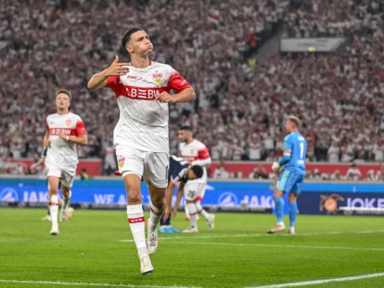 Bilal El Khannouss (VfB Stuttgart) Torjubel, jubelt nach seinem treffer zum 1:0 waehrend des spiels der 1. Bundesliga zwischen VfB Stuttgart und 1. FC Koeln, MHPArena am 04. September 2026 in Stuttgart, Deutschland. (Foto von Harry Langer DeFodi Images) +++ Bilal El Khannouss (VfB Stuttgart) celebrates after scoring his team s first goal during the Bundesliga match between VfB Stuttgart and 1. FC Koeln at MHPArena on September 4, 2026 in Stuttgart, Germany. (Photo by Harry Langer DeFodi Images) DFB DFL REGULATIONS PROHIBIT ANY USE OF PHOTOGRAPHS AS IMAGE SEQUENCES AND OR QUASI-VIDEO. (Photo by Harry Langer DeFodi Images) DFB DFL REGULATIONS PROHIBIT ANY USE OF PHOTOGRAPHS AS IMAGE SEQUENCES AND OR QUASI-VIDEO. - *** Bilal El Khannouss of VfB Stuttgart celebrates his goal, cheering after scoring the 1-0 goal during the Bundesliga match between VfB Stuttgart and 1. FC Köln, at the MHP Arena on September 4, 2026, in Stuttgart, Germany. Photo by Harry Langer, DeFodi Images. Bilal El Khannouss of VfB Stuttgart celebrates after scoring his team’s first goal during the Bundesliga match between VfB Stuttgart and 1. FC Köln at the MHP Arena on September 4, 2026 in Stuttgart, Germany. Photo by Harry Langer, DeFodi Images. DFB and DFL regulations prohibit any use of photographs as image sequences and or quasi-video. Photo by Harry Langer, DeFodi Images. DFB and DFL regulations prohibit any use of photographs as imSEQUENCES AND OR QUASI-VIDEO