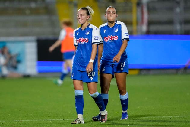 v.li.: Laura Gloning (TSG, 20), Linda Natter (TSG, 11), Spielerinnen der TSG 1899 Hoffenheim, enttäuscht über die Niederlage, Enttäuschung nach dem Schlusspfiff, Highlight, Verlierer, verloren, Frustration, disappointed, pessimistisch, 04.09.2026, Sinsheim (Hoffenheim) (Deutschland), Fussball, Google Pixel Frauen-Bundesliga, TSG 1899 Hoffenheim - Bayer 04 Leverkusen, DFB DFL REGULATIONS PROHIBIT ANY USE OF PHOTOGRAPHS AS IMAGE SEQUENCES AND OR QUASI-VIDEO. *** From left: Laura Gloning (TSG), 20, Linda Natter (TSG), 11, players from TSG 1899 Hoffenheim, disappointed by the loss, disappointment after the final whistle, highlight, losers, lost, frustration, disappointed, pessimistic, September 4, 2026, Sinsheim, Hoffenheim, Germany, soccer, Google Pixel Women s Bundesliga, TSG 1899 Hoffenheim vs. Bayer 04 Leverkusen, DFB and DFL regulations prohibit any use of photographs as image sequences and or quasi-video xozx