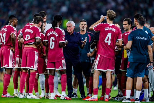 Real Betis Balompie vs Real Madrid CF - LaLiga EA Sports - 04 09 2026 Jose Mourinho head coach of Real Madrid CF during the LaLiga EA Sports match between Real Betis Balompie and Real Madrid CF at La Cartuja Stadium on September 04, 2026 in Sevilla, Spain. Sevilla Spain Copyright: xPabloxGarciaxSacristan PGSxPhotoxAgencyx