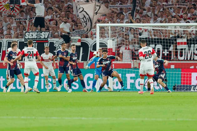 Im Bild: Das Tor zum 2:0 von Grischa Proemel (VfB Stuttgart, 21) 04.09.2026, VfB Stuttgart - 1. FC Koeln, 1. Bundesliga, 2. Spieltag, Deutschland, Stuttgart, MHP Arena, DFL REGULATIONS PROHIBIT ANY USE OF PHOTOGRAPHS AS IMAGE SEQUENCES AND OR QUASI-VIDEO. *** Pictured: Grischa Proemel of VfB Stuttgart scores the goal to make it 2–0, April 21, 2026, VfB Stuttgart vs. 1. FC Köln, Bundesliga 1, Matchday 2, Germany, Stuttgart, MHP Arena, DFL regulations prohibit any use of photographs as image sequences and or quasi-video Copyright: HMBxMedia xJulienxBecker