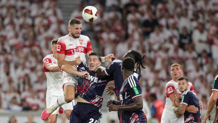 2026.09.04, Deutschland, Stuttgart Fußball VfB Stuttgart vs. 1. FC Köln, Jeff Chabot (VfB) Gemäß den Vorgaben der DFL Deutsche Fußball Liga ist es untersagt, in dem Stadion und oder vom Spiel angefertigte Fotoaufnahmen in Form von Sequenzbildern und oder videoähnlichen Fotostrecken zu verwerten bzw. verwerten zu lassen. DFL, DFB regulations prohibit any use of photographs as image sequences and or quasi-video. *** September 4, 2026, Germany, Stuttgart Soccer: VfB Stuttgart vs. 1. FC Köln, Jeff Chabot, VfB. In accordance with the regulations of the DFL (German Soccer League), it is prohibited to use or allow the use of photographs taken in the stadium and or during the game in the form of image sequences and or video-like photo series. DFL, DFB regulations prohibit any use of photographs as image sequences and or quasi-video sequences