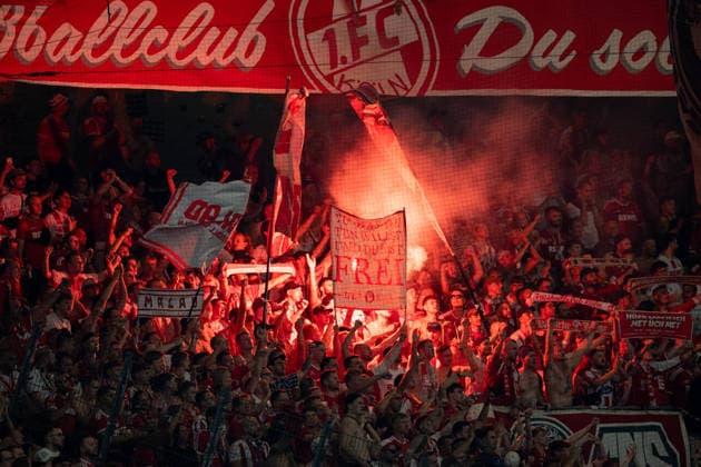 Pyrotechnik Fans von 1. FC Koeln, VfB Stuttgart vs. 1. FC Koeln, Fussball, 1. Bundesliga, 02. Spieltag, 04.09.2026 DFB regulations prohibit any use of photographs as image sequences and or quasi-video Stuttgart Baden-Wuerttemberg Deutschland *** Pyrotechnics fans of 1 FC Köln, VfB Stuttgart vs. 1 FC Köln, soccer, Bundesliga 1, Matchday 2, September 4, 2026. DFB regulations prohibit any use of photographs as image sequences and or quasi-video. Stuttgart, Baden-Württemberg, Germany Copyright: xkolbert-press PhilipxZieglerx