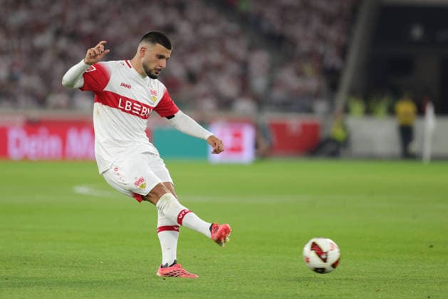 2026.09.04, Deutschland, Stuttgart Fußball VfB Stuttgart vs. 1. FC Köln, Deniz Undav (VfB) Gemäß den Vorgaben der DFL Deutsche Fußball Liga ist es untersagt, in dem Stadion und oder vom Spiel angefertigte Fotoaufnahmen in Form von Sequenzbildern und oder videoähnlichen Fotostrecken zu verwerten bzw. verwerten zu lassen. DFL, DFB regulations prohibit any use of photographs as image sequences and or quasi-video. *** September 4, 2026, Germany, Stuttgart Soccer VfB Stuttgart vs. 1. FC Köln, Deniz Undav VfB In accordance with the regulations of the DFL (German Soccer League), it is prohibited to use or allow the use of photographs taken in the stadium and or during the game in the form of image sequences and or video-like photo series. DFL, DFB regulations prohibit any use of photographs as image sequences and or quasi-video sequences