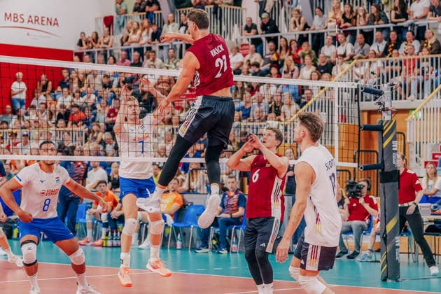 GER, Volleyball, EM-Generalprobe, Testspiel, Deutschland vs. Niederlande, 04.09.26 Angriff Tobias Krick (21, Deutschland) Foto: HMB Media Etienne Schlick Copyright: HMBxMedia EtiennexSchlick