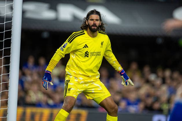 Football - FA Premier League - Ipswich Town v Liverpool FC IPSWICH, ENGLAND - Friday, September 4, 2026: Liverpool s goalkeeper Alisson Becker during the FA Premier League match between Ipswich Town FC and Liverpool FC at Portman Road. (Photo by David Rawcliffe Propaganda) IPSWICH Portman Road SUFFOLK ENGLAND  Copyright: xDavidxRawcliffex P2026-09-04-Ipswich_Liverpool-120