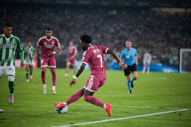ESP: Real Betis Balompie vs Real Madrid - La Liga EA Sports SEVILLA, SPAIN - SEPTEMBER 4: Vinicius Junior of Real Madrid CF during the match between Real Betis BalompiÃ and Real Madrid of La Liga EA Sports on September 4, 2026 at La Cartuja Stadium in Sevilla, Spain. (Photo by Samuel Carreno) Sevilla Sevilla Sevilla Spain Copyright: xSamuelxCarrenox samcargad_040926_105-33