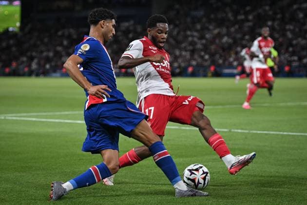 Ligue 1 PSG vs AS Monaco PARIS, FRANCE - SEPTEMBER 4, 2026: Paris Saint-Germain™s defender Achraf Hakimi controls the ball during the French L1 football match between Paris Saint-Germain and AS Monaco at the Parc des Princes stadium in Paris on September 4, 2026. Paris ÃŽle-de-France France Copyright: x xFirasxAbdullahx xJNAxPressx