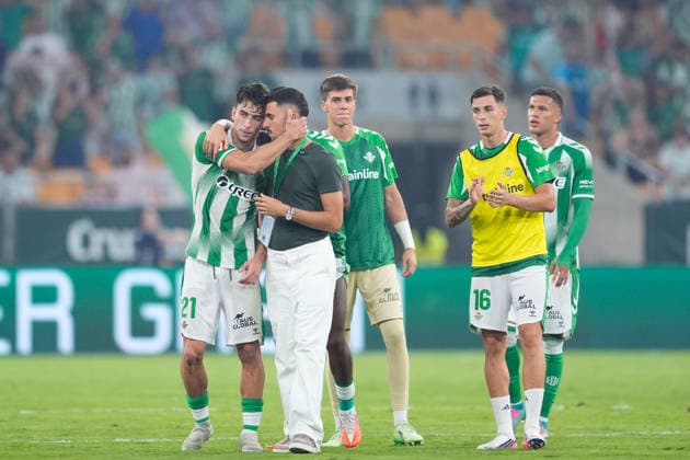 September 4, 2026, Sevilla, Sevilla, Spain: Dani Ceballos of Real Betis Balompie celebrates the victory with Marc Roca of Real Betis Balompie during the Spanish league, LaLiga EA Sports, football match played between Real Betis and Real Madrid at La Cartuja stadium on September 4, 2026, in Sevilla, Spain. Sevilla Spain - ZUMAa181 20260904_zaa_a181_186 Copyright: xJoaquinxCorcherox