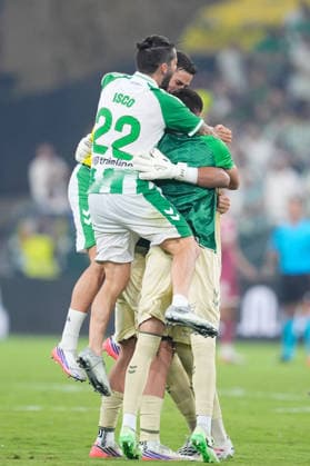September 4, 2026, Sevilla, Sevilla, Spain: Players of Real Betis Balompie celebrate the victory during the Spanish league, LaLiga EA Sports, football match played between Real Betis and Real Madrid at La Cartuja stadium on September 4, 2026, in Sevilla, Spain. Sevilla Spain - ZUMAa181 20260904_zaa_a181_192 Copyright: xJoaquinxCorcherox