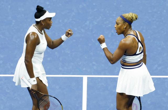 Women s Doubles team Serena Williams and Venus Williams compete in the first set against Maya.Joint and Chan Hao-Ching in Arthur Ashe Stadium at the 2026 US Open Tennis Championship at the USTA Billie Jean King National Tennis Center in New York City on Friday, September 4, 2026.  NYP20260904126 JOHNxANGELILLO