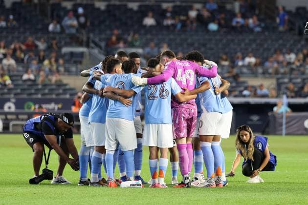 September 4, 2026, Bronx, New York, USA: New York City FC players embrace as a team before the match between New York City FC and Nashville SC at Yankee Stadium in Bronx, New York, USA. Soccer 2026: New York City FC Vs. Nashville SC  - ZUMAc295 20260904_zsp_c295_016 Copyright: xJosexContrerasx