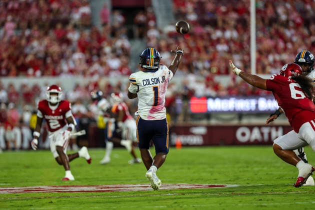 NORMAN, OK - SEPTEMBER 04: UTEP Miner quarterback EJ Colson Jr. (1) passes the ball during the college football game between the Oklahoma Sooners and the UTEP Miners on September 04, 2026 at Gaylord Family Oklahoma Memorial Stadium in Norman, OK. (Photo by Chad Hamilton Icon Sportswire) COLLEGE FOOTBALL: SEP 04 UTEP at Oklahoma EDITORIAL USE ONLY Icon260903075