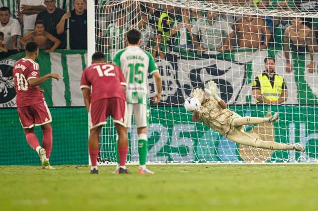 LaLiga EA SPORTS 2026 2027 - Real Betis Balompie and Real Madrid: Betis, Spain - 04 Sep 2026 Alvaro Valles (Real Betis Balompie) (r) seen in action defending penalty from Kylian Mbappe (Real Madrid) (l) during LaLiga EA SPORTS 2026 2027 game between teams of Real Betis Balompie and Real Madrid Final Score: Real Betis Balompie 1-0 Real Madrid Seville Spain Copyright: xMaciejxRogowskix xSOPAxImagesx Maciej-Rogowski-1446773