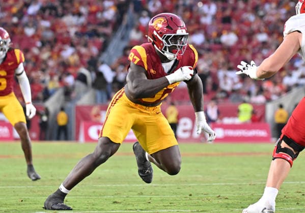 LOS ANGELES, CA - SEPTEMBER 04: Southern California Trojans defensive tackle Jide Abasiri (97) rushes during the game between the USC Trojans and the Fresno State Bulldogs on September 04, 2026 at Los Angeles Memorial Coliseum in Los Angeles. (Photo by David Dennis Icon Sportswire) COLLEGE FOOTBALL: SEP 04 Fresno State at USC EDITORIAL USE ONLY Icon26090417