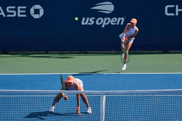 September 4, 2026, New York, New York, United States of America: Lyudmyla Kchenok of Ukraine, Nadiia Kichenok of Ukraine is serving during the 2026 US Open - Tennis Championships Tennis 2026: US Open - Tennis Championships: 1st RD: KICHENOK KICHENOK 4:6 6:2 6:2 BARTUNKOVA OSORIO  - ZUMAs343 20260904_zsp_s343_087 Copyright: xMathiasxSchulzx