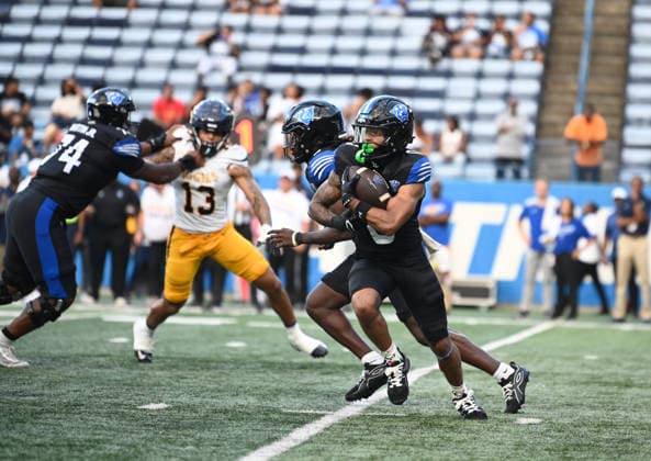 ATLANTA, GA - September 04: Georgia State Panthers RB Dennis Murray runs for yardage during game between the North Carolina A&T Aggies and the Georgia State Panthers on September 4, 2026 at Center Parc Credit Union Stadium in Atlanta, GA. (Photo by John Rivera Icon Sportswire) COLLEGE FOOTBALL: SEP 04 NC A&T at Georgia State EDITORIAL USE ONLY Icon426260904018