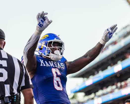September 4, 2026, Lawrence, Kansas, USA: Kansas Jayhawks running back YASIN WILLIS ( 6) celebrates after scoring a touchdown in the first half of the football game against the Long Island Sharks at David Booth Kansas Memorial Stadium. Lawrence USA - ZUMAw173 20260904_zsp_w173_020 Copyright: xLukexWelshx
