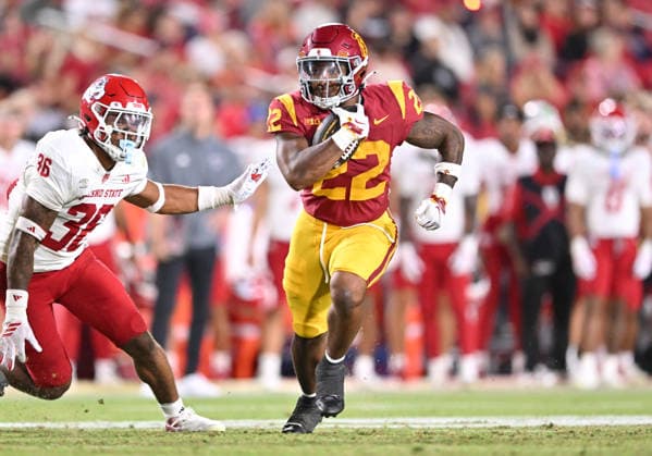 LOS ANGELES, CA - SEPTEMBER 04: Southern California Trojans running back Shahn Alston (22) rushes with the ball during the game between the USC Trojans and the Fresno State Bulldogs on September 04, 2026 at Los Angeles Memorial Coliseum in Los Angeles. (Photo by David Dennis Icon Sportswire) COLLEGE FOOTBALL: SEP 04 Fresno State at USC EDITORIAL USE ONLY Icon26090439