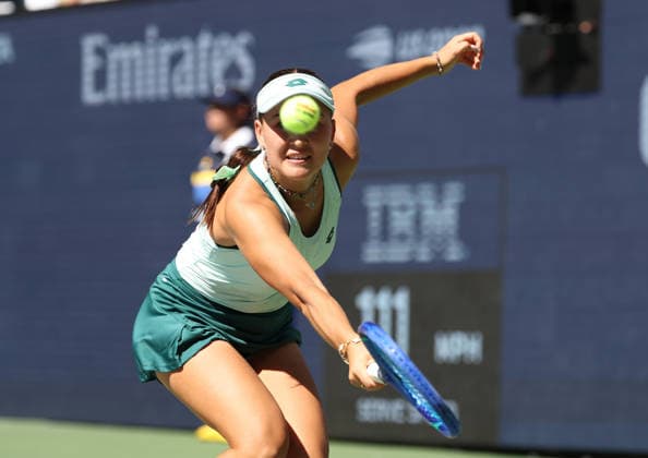 September 5, 2026, New York City, New York, USA: KAMILLA RAKHIMOVA of Uzbekistan during the match against A. Sabalenka in the third round of Grand Slam tournament US Open. New York, USA. Rakhimova lost 3:6, 4:6. Tennis: US Open - Kamilla Rakhimova 3:6, 4:6 Aryna Sabalenka  - ZUMAc278 20260905_zsp_c278_005 Copyright: xMarcinxCholewinskix