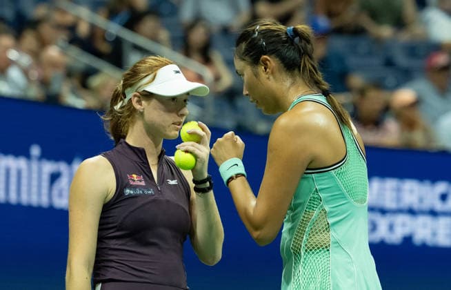 2026 US Open - Day 6 NEW YORK, NEW YORK - SEPTEMBER 4: Hao-Ching Chan of Chinese Taipei and Maya Joint of Australia in their doubles match against Serena Williams of the United States and Venus Williams of the United States during the 2026 US Open - Day 6 at USTA Billie Jean King National Tennis Center on September 4, 2026 in New York, New York. New York USTA Billie Jean King National Tennis Center New York United States Copyright: xSusanxMullane ISIxPhotosx 9751