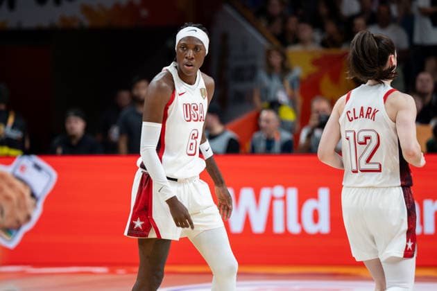 USA v China: Group D - FIBA Women s Basketball World Cup Germany 2026 Rhyne Howard plays during the FIBA Women s Basketball World Cup 2026 match between the United States and China in Berlin, Germany, on September 4, 2026. Berlin United States  Copyright: xMarcinxGolbax originalFilename:golba-unitedst260904_np0VQ.jpg