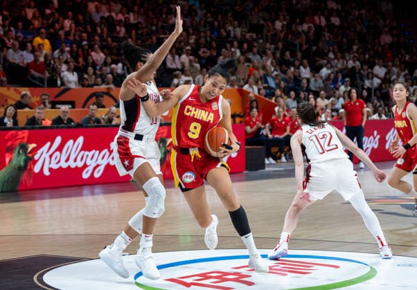 USA v China: Group D - FIBA Women s Basketball World Cup Germany 2026 Ziting Tang plays during the FIBA Women s Basketball World Cup 2026 match between the United States and China in Berlin, Germany, on September 4, 2026. Berlin United States  Copyright: xMarcinxGolbax originalFilename:golba-unitedst260904_npMBT.jpg