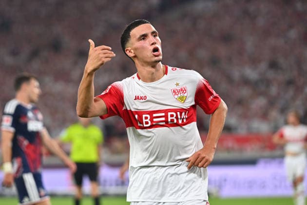 Torjubel Bilal EL KHANNOUSS (VFB Stuttgart) nach Tor zum 1-0, Jubel,Freude,Begeisterung,Aktion, Fussball 1. Bundesliga Saison 2026 2027, 2.Spieltag, Spieltag02, VfB Stuttgart - 1.FC Koeln 4-1 am 04.09.2026 , MHP ARENA *** Bilal EL KHANNOUSS of VFB Stuttgart celebrates after scoring the 1-0 goal; celebration, joy, excitement, action, soccer, Bundesliga Season 2026–2027, Matchday 2, Matchday 02, VfB Stuttgart 1–4 FC Cologne on September 4, 2026, MHP ARENA
