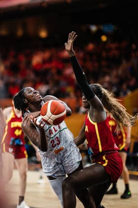 FIBA Women™s Basketball World Cup 2026: Mali vs. Spanien, 05.09.2026 Sika Kone (Mali, 23) gegen Awa Fam (Spanien, 11); Basketball, FIBA Women™s Basketball World Cup 2026, Gruppenphase, Gruppe A, 2. Spieltag: Mali vs. Spanien am 05.09.2026 in der Max-Schmeling-Halle, Berlin Copyright: xBEAUTIFULxSPORTS Tonhäuserx