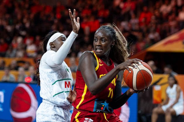 Awa Fam (Spanien, 11) am Ball, GER, Mali vs. Spanien, Basketball, FIBA Women s World Cup 2026, Gruppenphase, Spieltag 2, 05.09.2026 GER, Mali vs. Spanien, Basketball, FIBA Women s World Cup 2026, Gruppenphase, Spieltag 2, 05.09.2026 Berlin Copyright: xEibner-Pressefoto MaxxVincenx EP_MVN