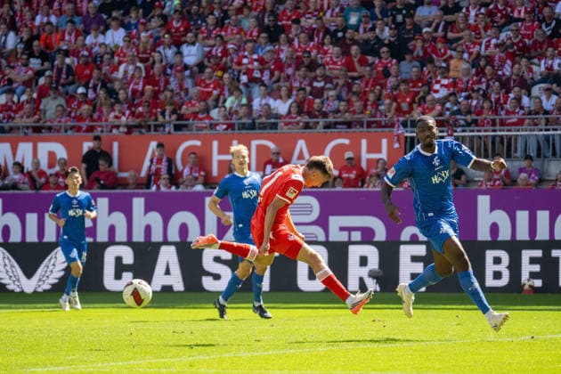 05.09.2026, xdaymx, Fussball 2.Bundesliga, 1.FC Kaiserslautern - SV Darmstadt 98. Mario Sauer (1.FC Kaiserslautern) verpasst den Ball knapp und kann nicht zur Führung einschieben Kaiserslautern *** September 5, 2026, xdaymx, Soccer, 2. Bundesliga, 1. FC Kaiserslautern vs. SV Darmstadt 98, Mario Sauer, 1. FC Kaiserslautern narrowly misses the ball and is unable to score the go-ahead goal, Kaiserslautern