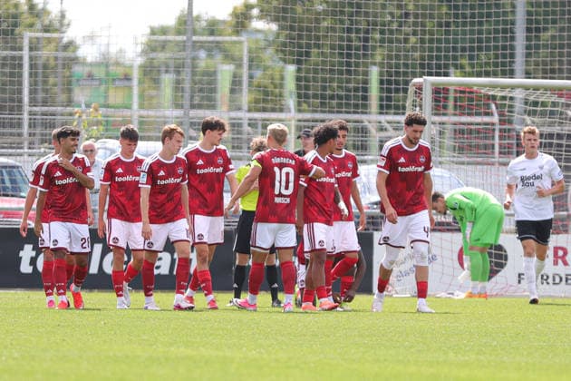 05.09.2026, Fußball, Herren, Saison 2026-2027, Regionalliga Bayern, 7. Spieltag: 1. FC Nürnberg II - FC Schweinfurt 05 1. FC Nürnberg II feiert das 2:1 Nürnberg Max-Morlock-Platz im Sportpark V Bayern Deutschland