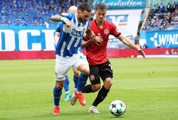 FC Hansa Rostock- Wehen Wiesbaden Rostock, 05.09.2026, Fußball 3.Liga FC Hansa Rostock- Wehen Wiesbaden Leon Dajuku FC Hansa Rostock gegen Robin Kalem Wehen Wiesbaden Rostock Ostseestadion Mecklenburg-Vorpommern Deutschland