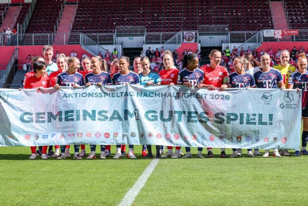 GER, Mainz, FSV Mainz 05 vs 1. FC Köln, Google Pixel Frauen Bundesliga, Fussball, DFB, Spielzeit 2026 2027, Bruchwegstadion, 3. Spieltag im Bild: Aktionsspieltag Nachhaltigkeit, Gemeinsam gutes Spiel, Banner, Aktion, Bundesliga DFB DFL REGULATIONS PROHIBIT ANY USE OF PHOTOGRAPHS AS IMAGE SEQUENCES AND OR QUASI-VIDEO, 05.09.2026 *** GER, Mainz, FSV Mainz 05 vs. 1. FC Köln, Google Pixel Women s Bundesliga, Soccer, DFB, 2026–2027 Season, Bruchwegstadion, Matchday 3 in Pictures: Sustainability Theme Day, Playing Well Together, Banners, Campaign, Bundesliga. DFB and DFL regulations prohibit any use of photographs as image sequences and or quasi-video, May 9, 2026 Copyright: HMBxMedia HendrikxHamelau