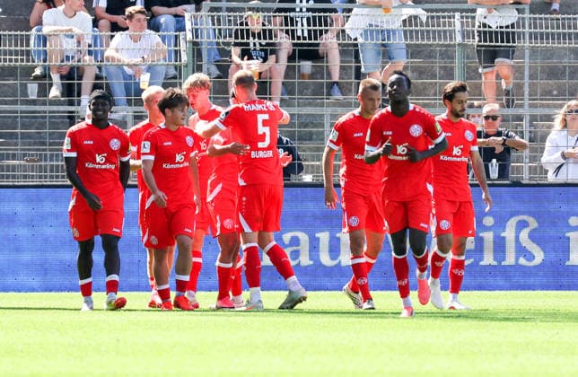 05.09.2026, Deutschland, Stuttgart, Fussball, Regionalliga Südwest, SV Stuttgarter Kickers vs. 1. FSV Mainz 05 II, Jubel nach dem 0:2 Tor